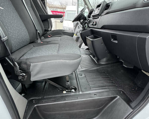 Білий Опель Movano, об'ємом двигуна 2.3 л та пробігом 123 тис. км за 22500 $, фото 23 на Automoto.ua