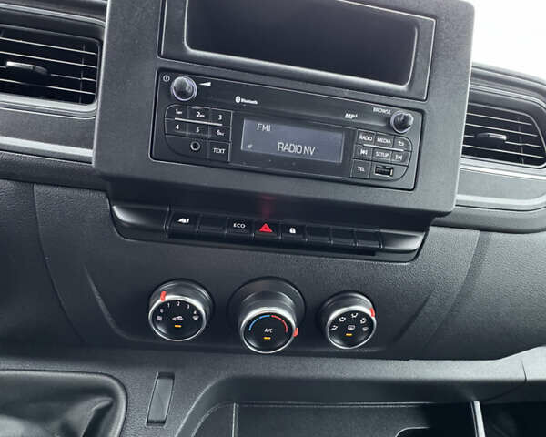 Білий Опель Movano, об'ємом двигуна 2.3 л та пробігом 123 тис. км за 22500 $, фото 16 на Automoto.ua