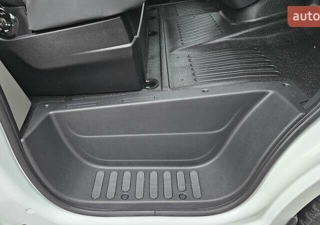 Білий Опель Movano, об'ємом двигуна 2.3 л та пробігом 173 тис. км за 22550 $, фото 42 на Automoto.ua