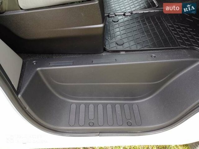 Белый Опель Movano, объемом двигателя 2.3 л и пробегом 203 тыс. км за 17950 $, фото 23 на Automoto.ua