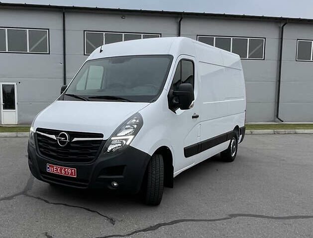 Білий Опель Movano, об'ємом двигуна 2.3 л та пробігом 217 тис. км за 18000 $, фото 5 на Automoto.ua