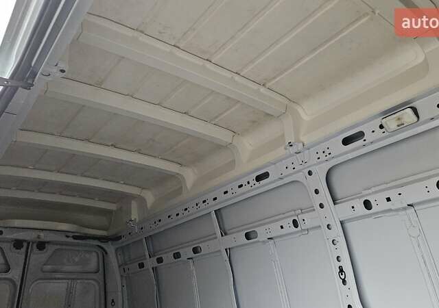 Білий Опель Movano, об'ємом двигуна 2.3 л та пробігом 173 тис. км за 22550 $, фото 20 на Automoto.ua