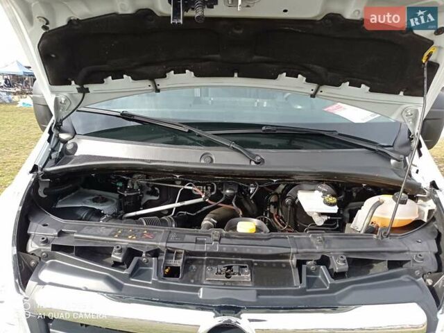 Белый Опель Movano, объемом двигателя 2.3 л и пробегом 203 тыс. км за 17950 $, фото 42 на Automoto.ua