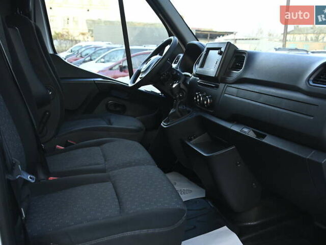 Белый Опель Movano, объемом двигателя 2.3 л и пробегом 283 тыс. км за 16700 $, фото 37 на Automoto.ua