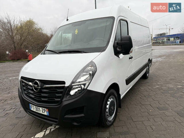 Білий Опель Movano, об'ємом двигуна 0 л та пробігом 156 тис. км за 17400 $, фото 3 на Automoto.ua