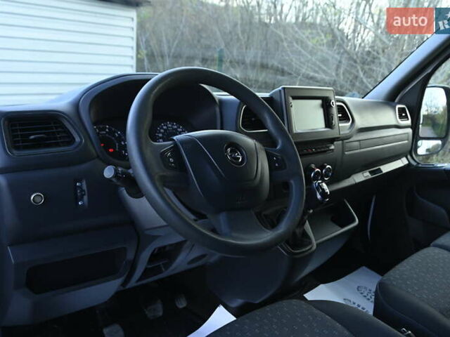 Белый Опель Movano, объемом двигателя 2.3 л и пробегом 283 тыс. км за 16700 $, фото 20 на Automoto.ua