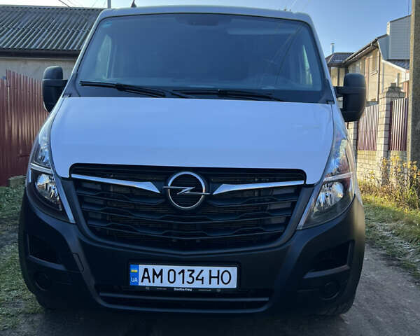 Белый Опель Movano, объемом двигателя 2.3 л и пробегом 143 тыс. км за 16699 $, фото 7 на Automoto.ua