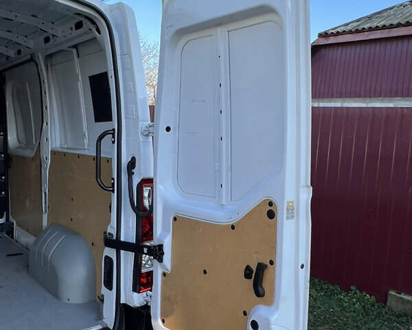 Белый Опель Movano, объемом двигателя 2.3 л и пробегом 143 тыс. км за 16699 $, фото 19 на Automoto.ua