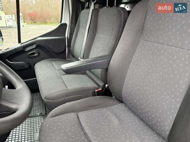 Білий Опель Movano, об'ємом двигуна 0 л та пробігом 156 тис. км за 17400 $, фото 45 на Automoto.ua