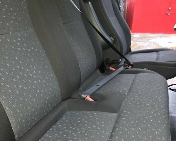 Опель Movano 2020 у Дніпро (Дніпропетровську) на Automoto.ua Білий Опель Movano, об'ємом двигуна 0 л та пробігом 195 тис. км за 18200 $, фото 32 на Automoto.ua