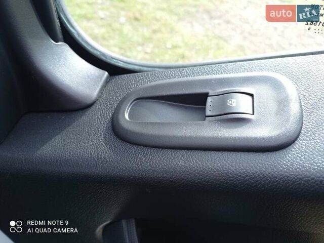 Белый Опель Movano, объемом двигателя 2.3 л и пробегом 203 тыс. км за 17950 $, фото 21 на Automoto.ua