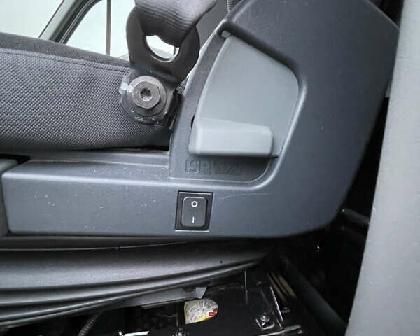 Білий Опель Movano, об'ємом двигуна 2.3 л та пробігом 217 тис. км за 18000 $, фото 18 на Automoto.ua