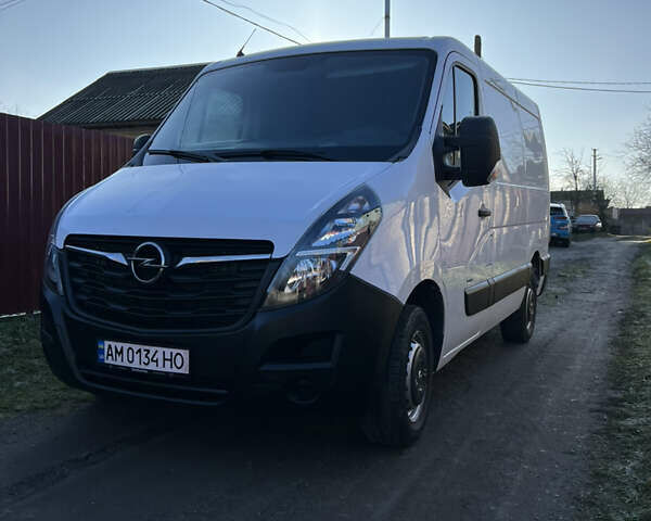 Белый Опель Movano, объемом двигателя 2.3 л и пробегом 143 тыс. км за 16699 $, фото 5 на Automoto.ua