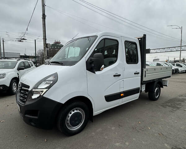 Білий Опель Movano, об'ємом двигуна 2.3 л та пробігом 123 тис. км за 22500 $, фото 4 на Automoto.ua