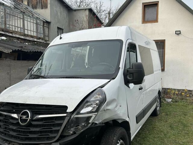 Білий Опель Movano, об'ємом двигуна 2.3 л та пробігом 170 тис. км за 15000 $, фото 2 на Automoto.ua