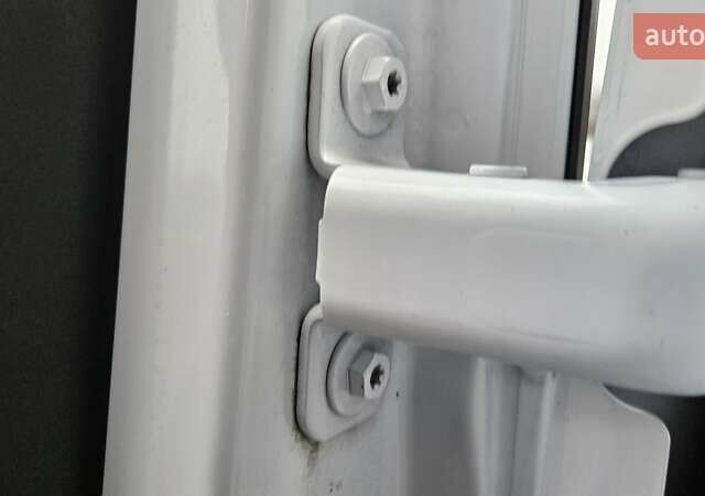 Білий Опель Movano, об'ємом двигуна 2.3 л та пробігом 173 тис. км за 22550 $, фото 38 на Automoto.ua