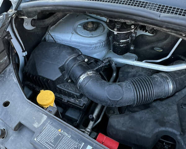 Белый Опель Movano, объемом двигателя 2.3 л и пробегом 143 тыс. км за 16699 $, фото 32 на Automoto.ua