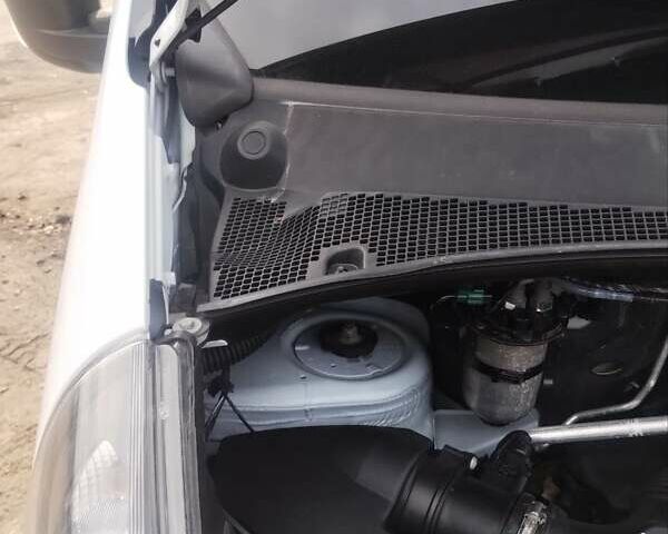 Белый Опель Movano, объемом двигателя 2.3 л и пробегом 150 тыс. км за 18900 $, фото 25 на Automoto.ua