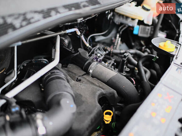 Белый Опель Movano, объемом двигателя 0 л и пробегом 158 тыс. км за 19300 $, фото 52 на Automoto.ua