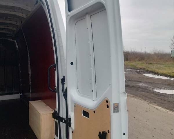 Белый Опель Movano, объемом двигателя 2.3 л и пробегом 150 тыс. км за 18700 $, фото 26 на Automoto.ua