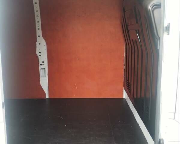 Белый Опель Movano, объемом двигателя 2.3 л и пробегом 150 тыс. км за 18900 $, фото 17 на Automoto.ua