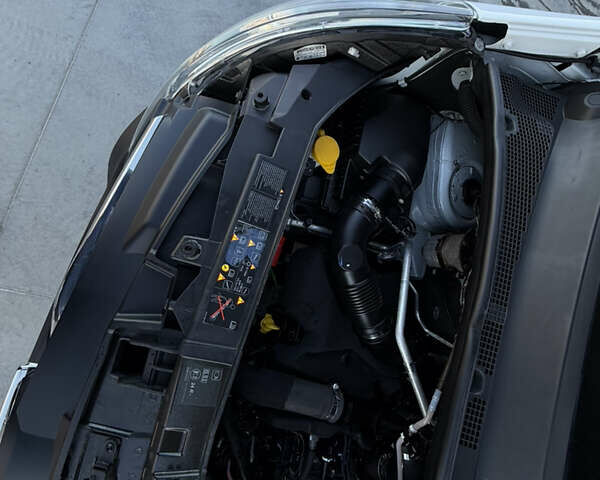 Белый Опель Movano, объемом двигателя 2.3 л и пробегом 254 тыс. км за 18500 $, фото 30 на Automoto.ua