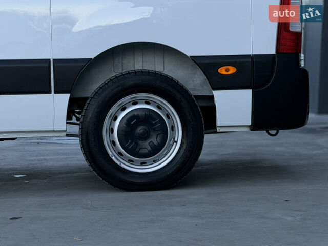 Белый Опель Movano, объемом двигателя 2.3 л и пробегом 254 тыс. км за 18500 $, фото 16 на Automoto.ua