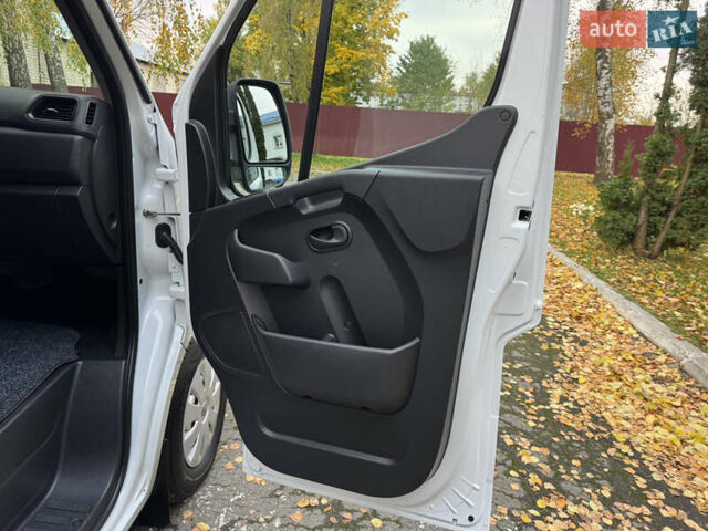 Білий Опель Movano, об'ємом двигуна 2.3 л та пробігом 202 тис. км за 19500 $, фото 50 на Automoto.ua