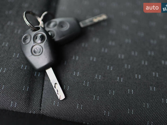 Белый Опель Movano, объемом двигателя 0 л и пробегом 158 тыс. км за 19300 $, фото 50 на Automoto.ua