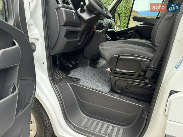 Білий Опель Movano, об'ємом двигуна 2.3 л та пробігом 202 тис. км за 19500 $, фото 35 на Automoto.ua