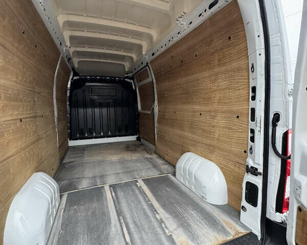 Білий Опель Movano, об'ємом двигуна 2.3 л та пробігом 220 тис. км за 22500 $, фото 20 на Automoto.ua