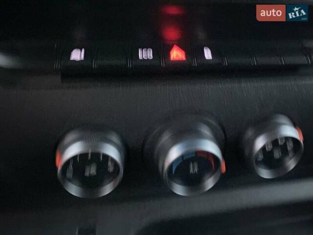 Білий Опель Movano, об'ємом двигуна 2.3 л та пробігом 144 тис. км за 18890 $, фото 52 на Automoto.ua