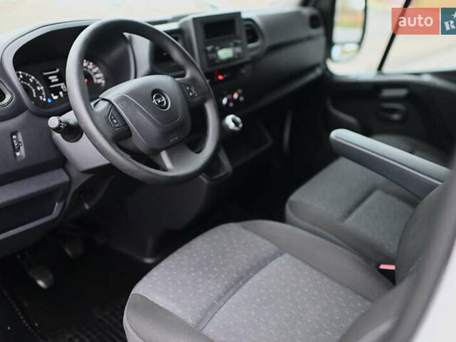 Белый Опель Movano, объемом двигателя 0 л и пробегом 158 тыс. км за 19300 $, фото 34 на Automoto.ua