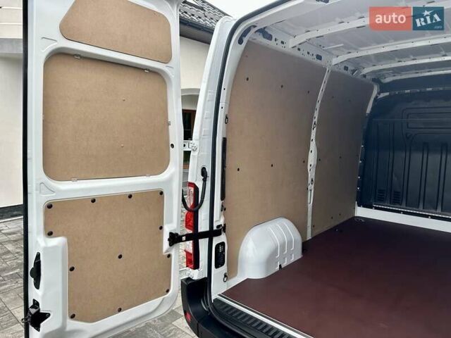 Білий Опель Movano, об'ємом двигуна 2.3 л та пробігом 159 тис. км за 18500 $, фото 8 на Automoto.ua