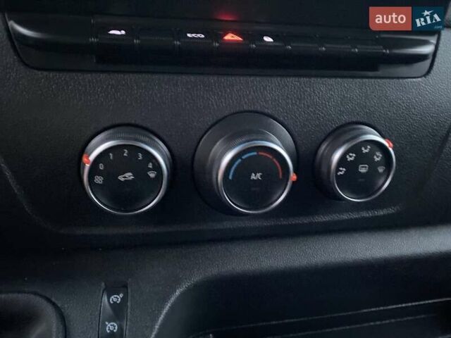 Білий Опель Movano, об'ємом двигуна 2.3 л та пробігом 144 тис. км за 18890 $, фото 47 на Automoto.ua