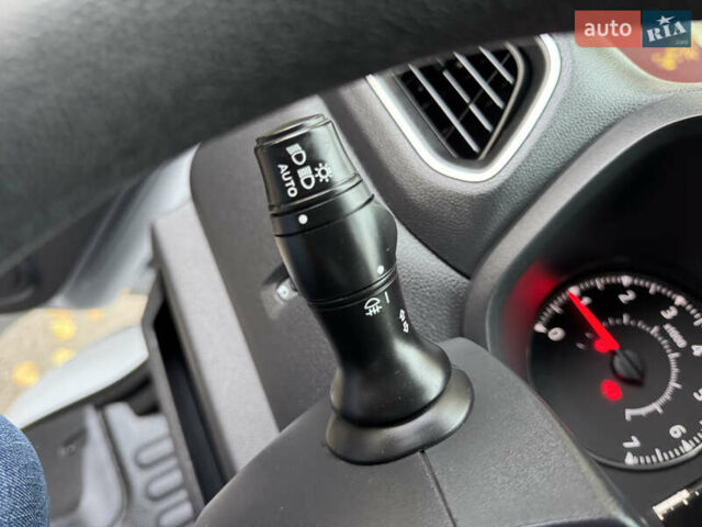 Білий Опель Movano, об'ємом двигуна 2.3 л та пробігом 202 тис. км за 19500 $, фото 39 на Automoto.ua