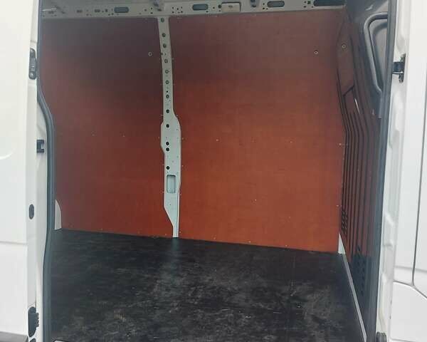 Белый Опель Movano, объемом двигателя 2.3 л и пробегом 117 тыс. км за 20500 $, фото 26 на Automoto.ua