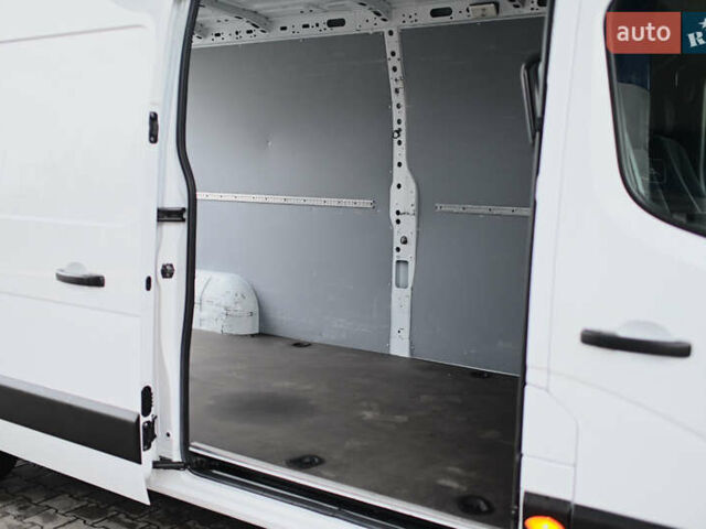 Белый Опель Movano, объемом двигателя 0 л и пробегом 158 тыс. км за 19300 $, фото 23 на Automoto.ua