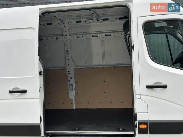 Білий Опель Movano, об'ємом двигуна 2.3 л та пробігом 165 тис. км за 19950 $, фото 27 на Automoto.ua