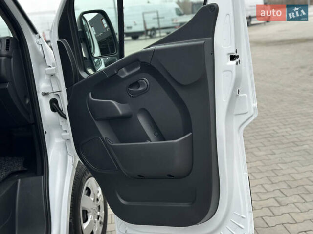 Білий Опель Movano, об'ємом двигуна 2.3 л та пробігом 165 тис. км за 19950 $, фото 33 на Automoto.ua