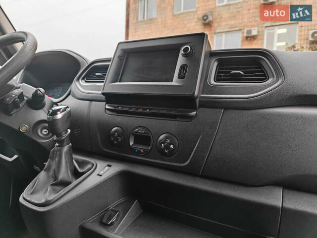 Белый Опель Movano, объемом двигателя 0 л и пробегом 75 тыс. км за 19500 $, фото 17 на Automoto.ua