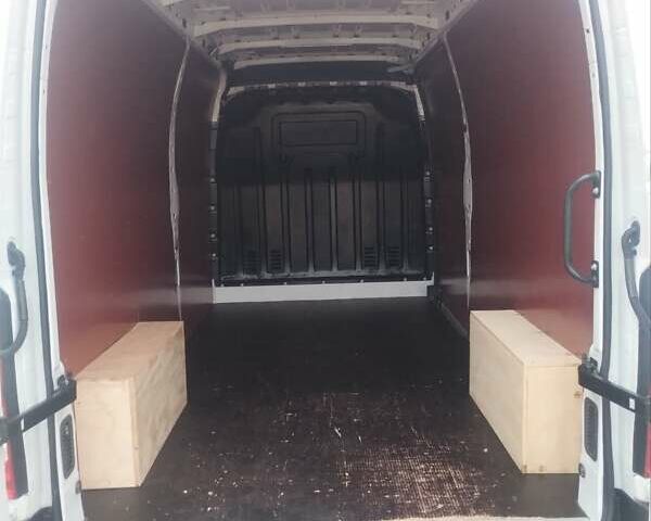 Белый Опель Movano, объемом двигателя 2.3 л и пробегом 150 тыс. км за 18700 $, фото 24 на Automoto.ua