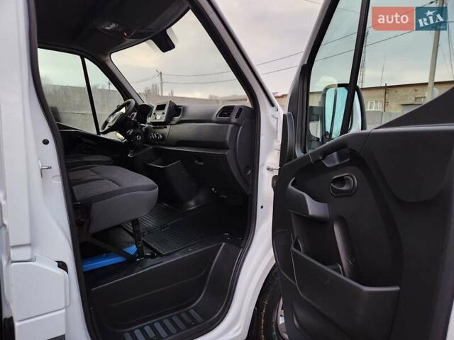 Білий Опель Movano, об'ємом двигуна 2.3 л та пробігом 186 тис. км за 17900 $, фото 16 на Automoto.ua