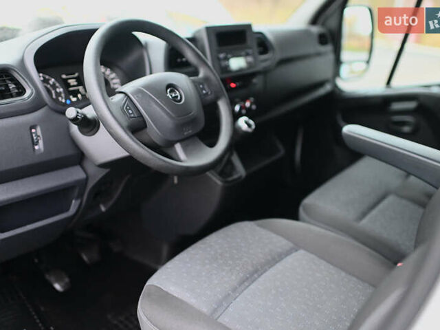 Белый Опель Movano, объемом двигателя 0 л и пробегом 158 тыс. км за 19300 $, фото 41 на Automoto.ua