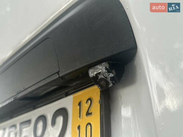 Белый Опель Movano, объемом двигателя 2.3 л и пробегом 196 тыс. км за 20950 $, фото 13 на Automoto.ua