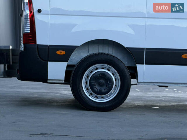 Белый Опель Movano, объемом двигателя 2.3 л и пробегом 254 тыс. км за 18500 $, фото 18 на Automoto.ua