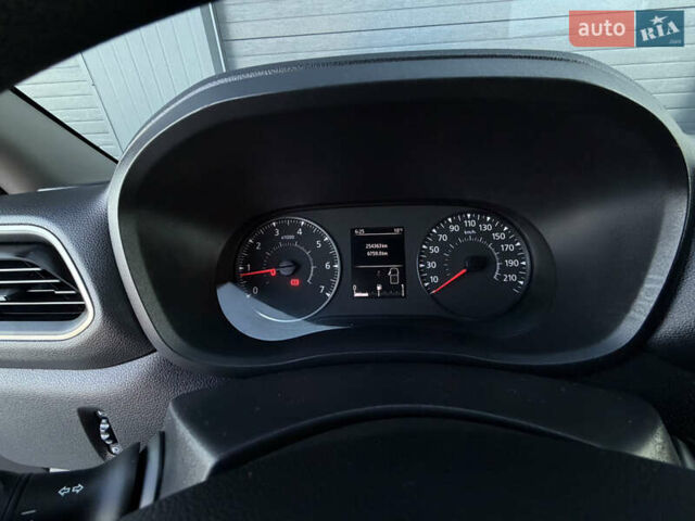 Белый Опель Movano, объемом двигателя 2.3 л и пробегом 254 тыс. км за 18500 $, фото 56 на Automoto.ua