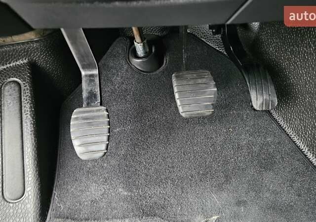 Белый Опель Movano, объемом двигателя 2.3 л и пробегом 133 тыс. км за 20900 $, фото 22 на Automoto.ua