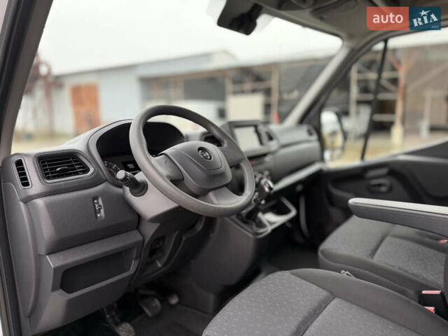 Белый Опель Movano, объемом двигателя 2.3 л и пробегом 85 тыс. км за 19500 $, фото 20 на Automoto.ua