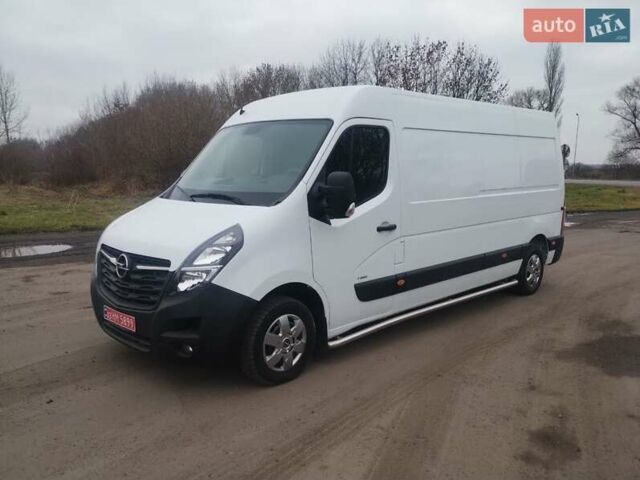Белый Опель Movano, объемом двигателя 2.3 л и пробегом 150 тыс. км за 18700 $, фото 1 на Automoto.ua